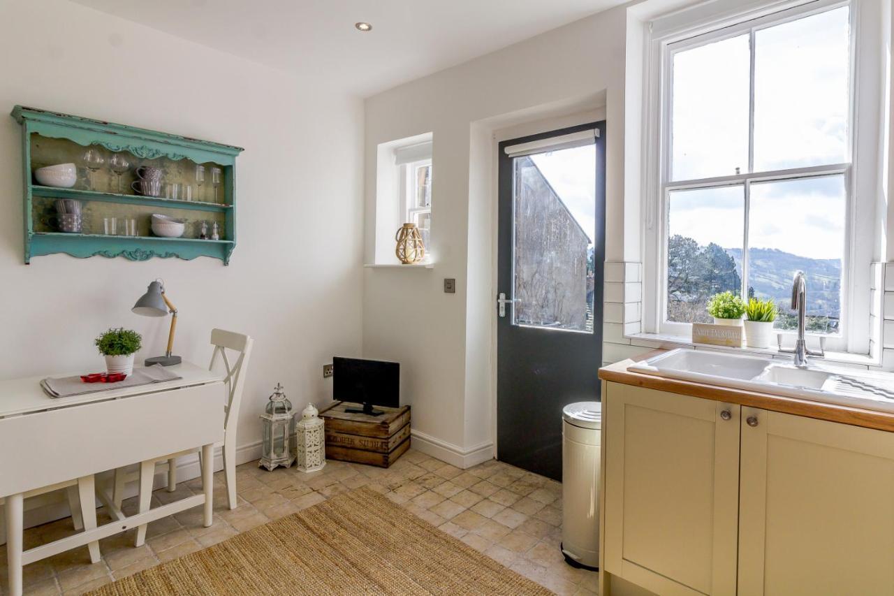 Beautiful 1 Bed Apartment In The Heart Of Matlock มัทล็อก ภายนอก รูปภาพ